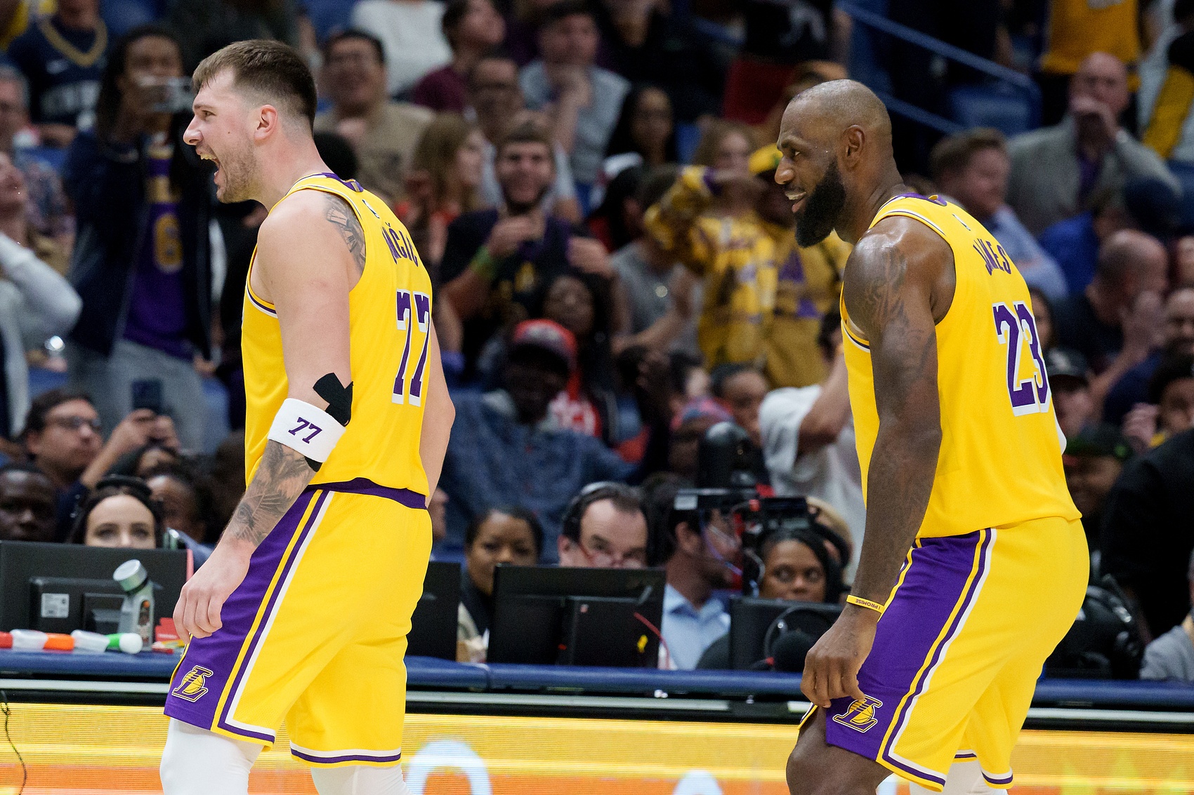 苏群：湖人会等夏天再交易 换来的人必须是在詹姆斯退役后有用的